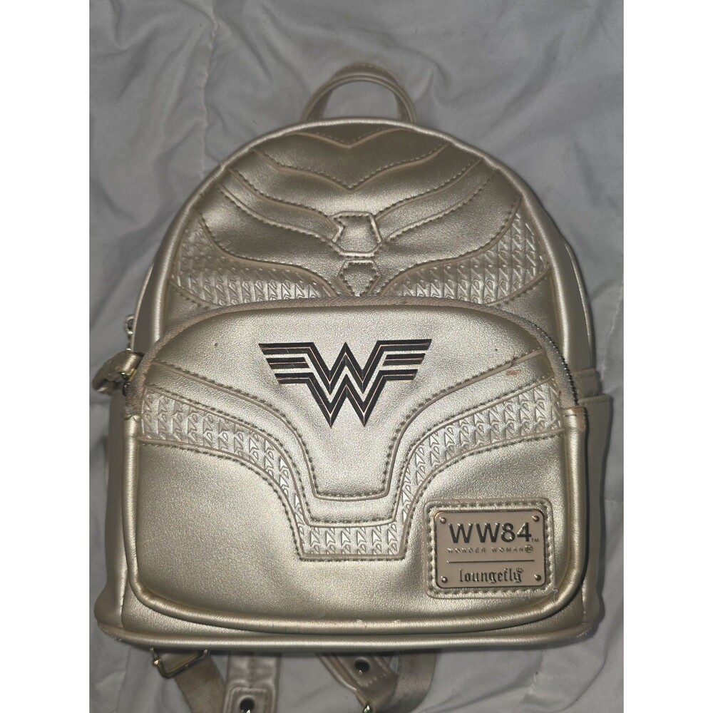 Loungefly marvel Wonder woman mini backpack bookbag tote bag purse!